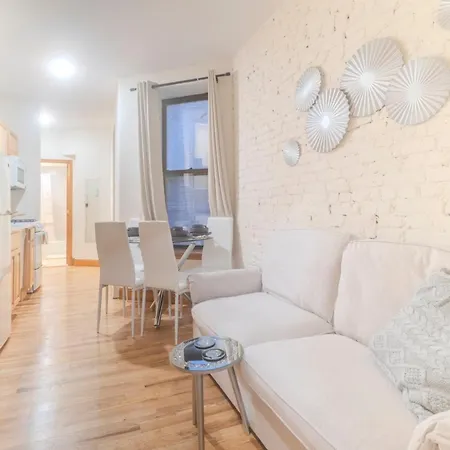 Apartment Stay2 Close To Time Square, Park, Columbus Circle, Health Kitchen New York