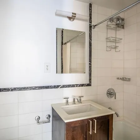 Uws 1br W Doorman Gym Close To Park Nyc-1242 Apartment