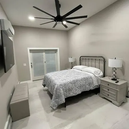 Apartment 023 Najera Suite, Private New York