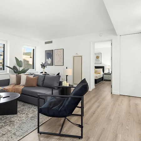 Stylish Nyc Haven Steps To Broadway & Dining Apartment New York
