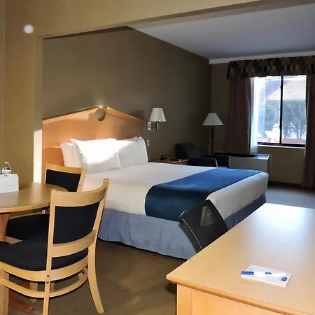 Hotel Marco Laguardia &
