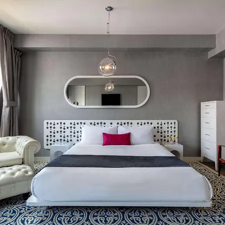 Dream Downtown, By Hyatt Hotel New York