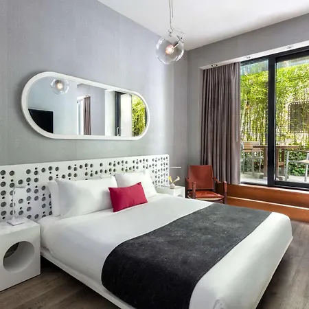 Hotel Dream Downtown, By Hyatt 4*