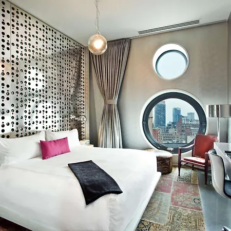 Dream Downtown, By Hyatt 4*