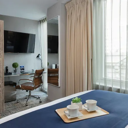 Hotel Artezen New York