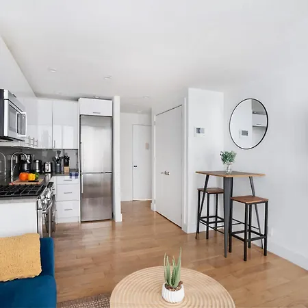 75-2d New Prime Ues W&d Balcony Elevator Apartment *