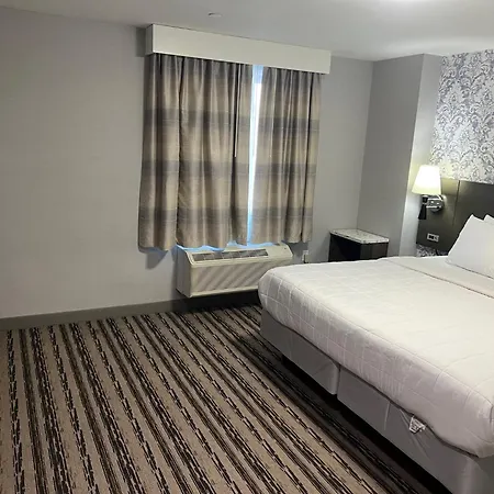 The Essence At Jfk Hotel 3*
