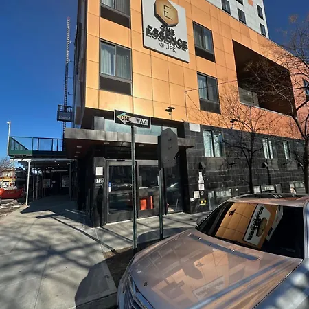 Hotel The Essence At Jfk 3*