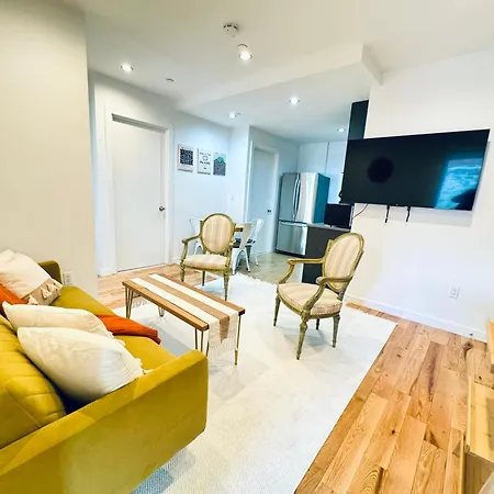 Stunning 3 Bedrooms Apartment New York