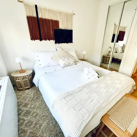 Apartment Stunning 3 Bedrooms New York