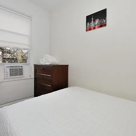 Lovely 3-bedroom In The Heart Of Brooklyn *