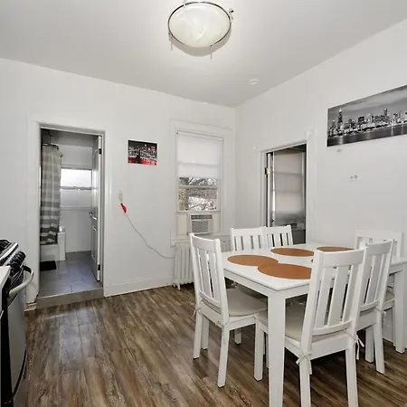 Apartment Lovely 3-bedroom In The Heart Of Brooklyn New York