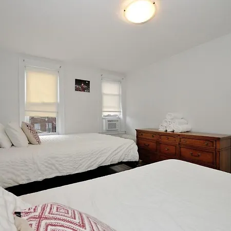 Lovely 3-bedroom In The Heart Of Brooklyn New York