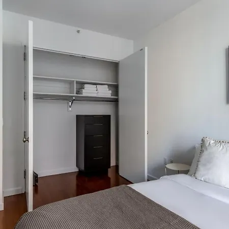 Ues 1br W Doorman Gym Pool Nr Nyc Attractions Nyc-1333