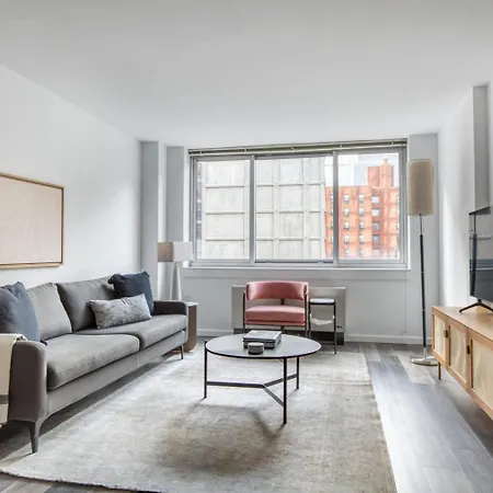 Les 1br W Elevator Wd Nr Space Nyc-1316 New York