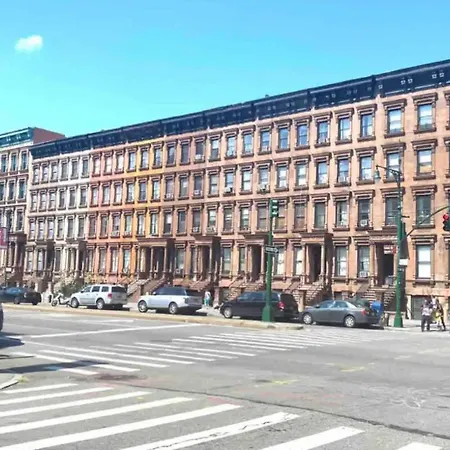 Nyc Xl 4 Bed Brownstone Gem * New York