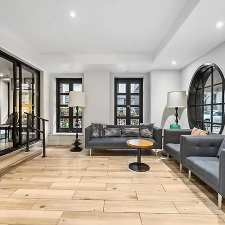 Hotel Lexington Plaza 4*