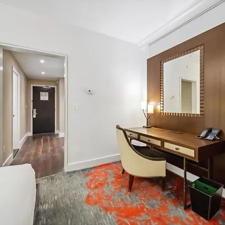 Hotel Lexington Plaza 4*