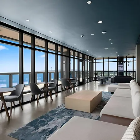 Posh With Luxe Amenities In Prime Location! * New York