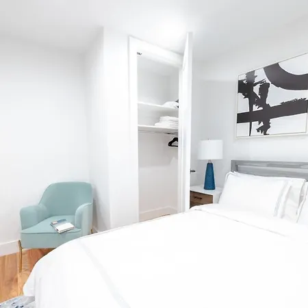 323-1 Spacious 2br Williamsburg * New York