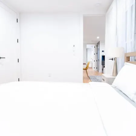 323-1 Spacious 2br Williamsburg