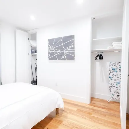 323-1 Spacious 2br Williamsburg * New York