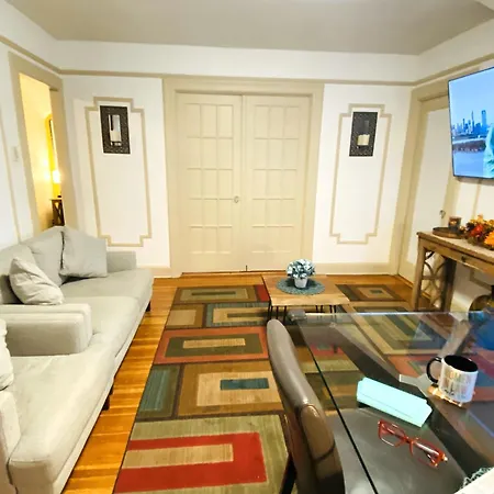 Nyc Cozy Private Bedroom With Free Parking & Near Subway - Business & Tourists Apartment New York