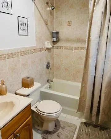 Dreamy 3 Bedroom 2 Baths Master