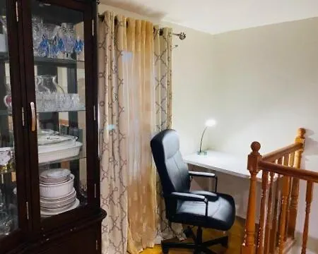 Dreamy 3 Bedroom 2 Baths Master Apartment