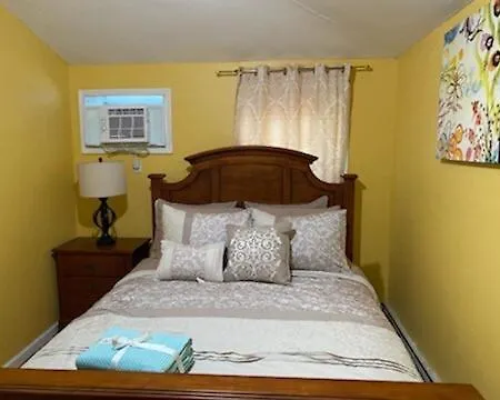 Dreamy 3 Bedroom 2 Baths Master * New York