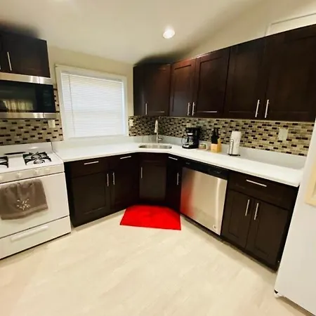 Dreamy 3 Bedroom 2 Baths Master