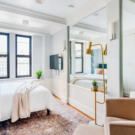 73-1509 New Uws Doorman Gym Apartment New York