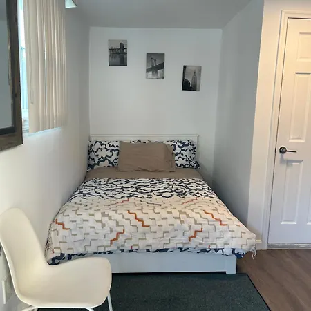 Apartment Cozy 30mins From Times Square!!!