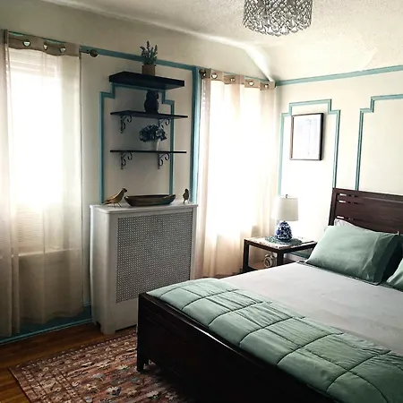 Apartment Nyc Cozy Private Bedroom With Free Parking & Near Subway - Business & Tourists