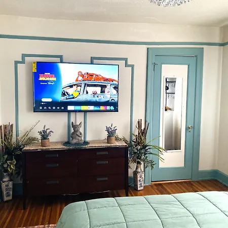 Nyc Cozy Private Bedroom With Free Parking & Near Subway - Business & Tourists