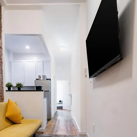 2 Bedroom Paradise In Upper East Side *