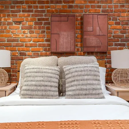 Apartment Modern And Charming 3br 1ba Steps From Park *