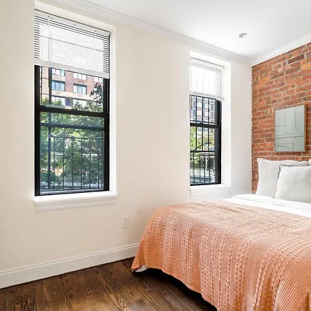 Modern And Charming 3br 1ba Steps From Park Apartment New York