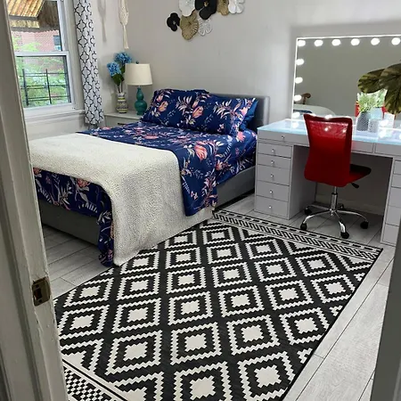 Cheerful 2 Bed In Heart Of Queens Homestay New York