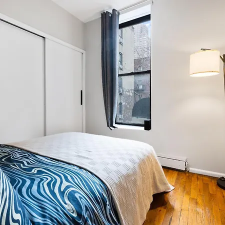 Ultimate Urban Living At Centrally Located Lofts Apartment *