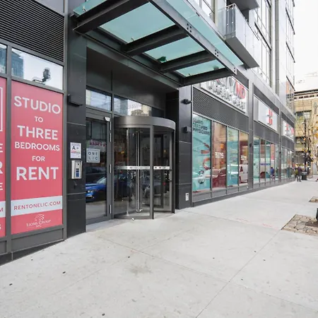 Lic 2br W Gym Dm Elevator Private Balcony Nyc-769 Apartment