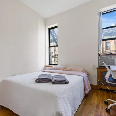 Living Columbia University-1 Apartment *