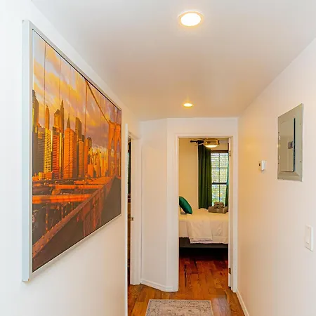Luxury Oasis In The Heart Of Brooklyn Apartment *