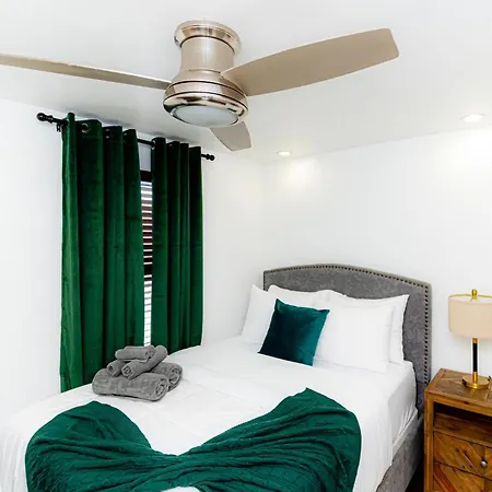 Luxury Oasis In The Heart Of Brooklyn New York