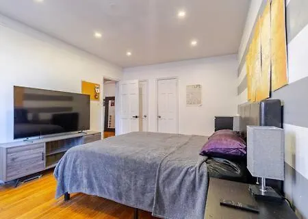 2 Large Bedrooms In Rego Park