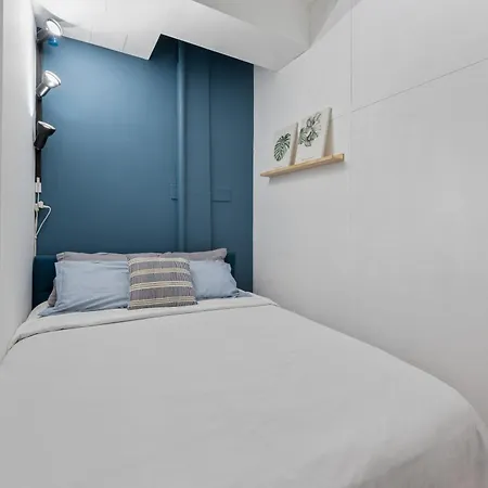 4 Bedroom 1 Bathroom Hudson Yard New York