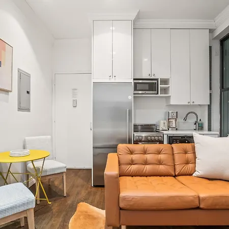 Charming Midtown 3bd 1 Bath Near Times Square & Park Apartment New York