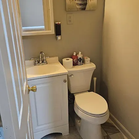 The Heritage Row House 2 Bedroom Apartment Apartment New York