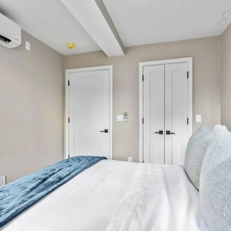 Apartment 3br Penthouse With Massive Private Rooftop
