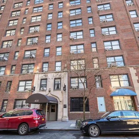 Ues 2br Windoor Pool Doorman Views Nyc-243 Apartment *